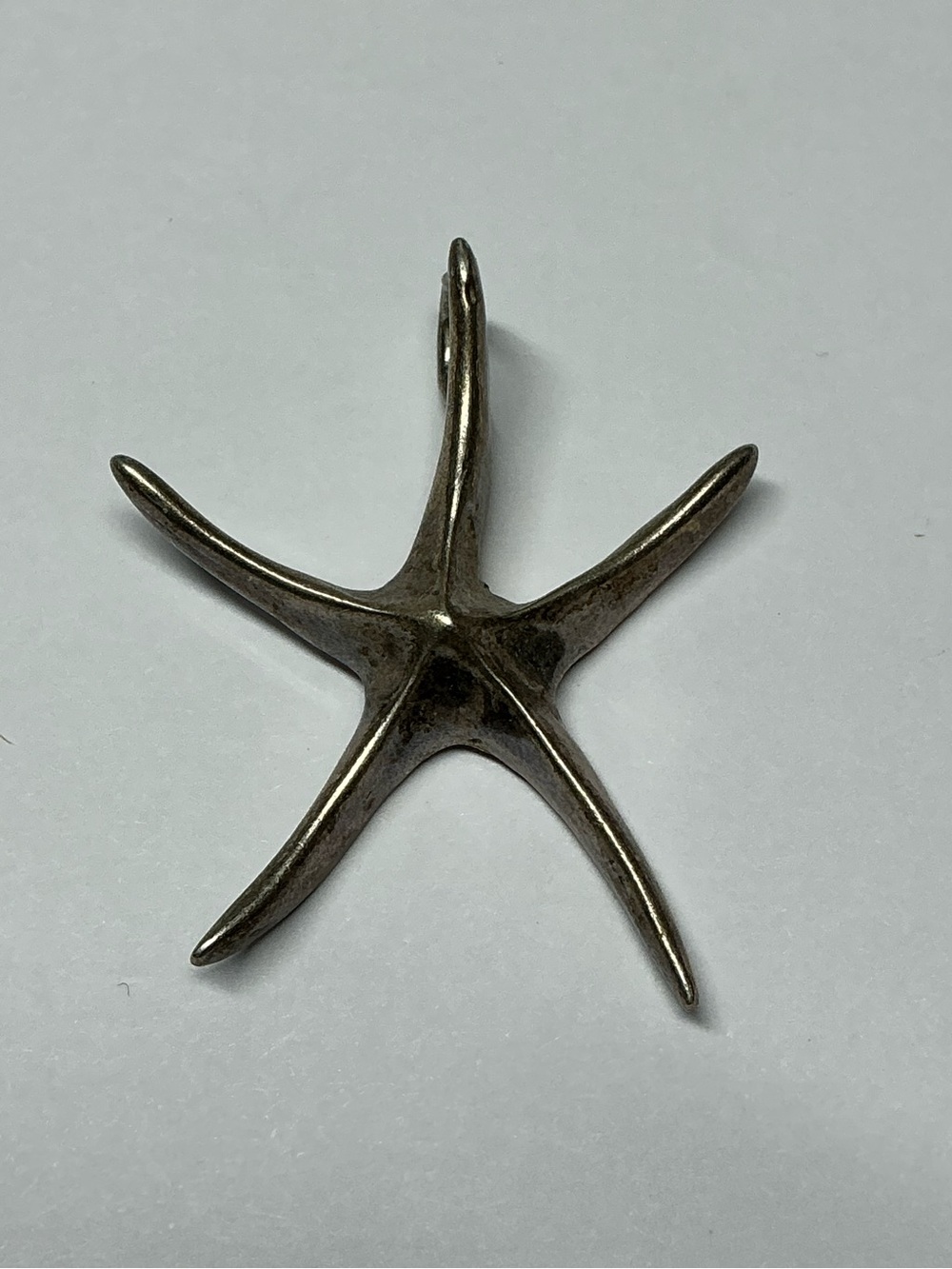 Vintage Sterling Silver solid Starfish Pendant. 1.25 inch diameter